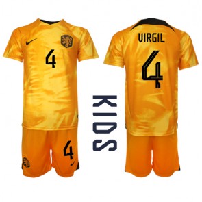 Nederländerna Virgil van Dijk #4 Hemmaställ Barn VM 2022 Kortärmad (+ Korta byxor)